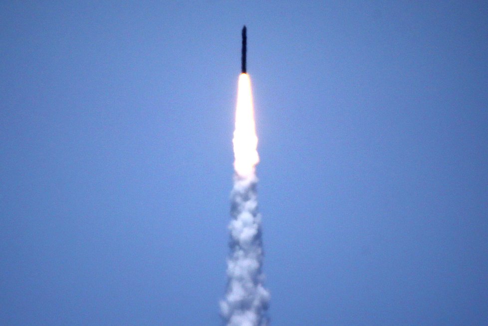 KLDR v posledních týdnech podnikla několik raketových testů.