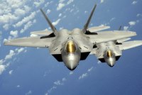 USA vyšlou do Evropy špičkové stíhačky F-22: Mají zastavit ruskou agresi