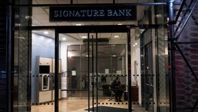 Signature Bank