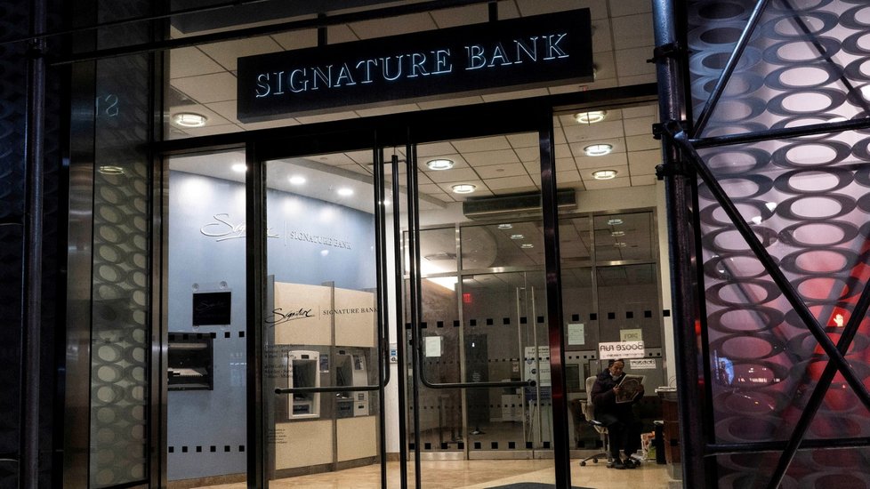 Signature Bank