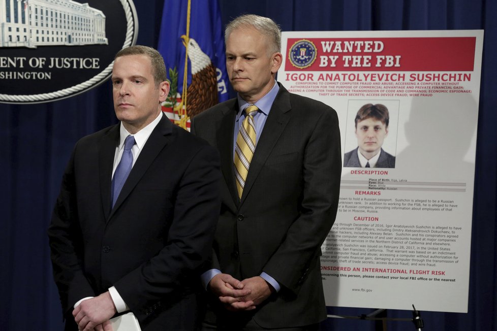 USA obviní dva ruské špiony z hackerského útoku na Yahoo.