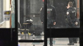 Nejméně dva studenti zemřeli po střelbě na Brownově univerzitě ve státě Rhode Island.