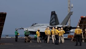 Útoky na Írán: Americká armáda během operace Izraele a USA Epic Fury (Epická zuřivost)