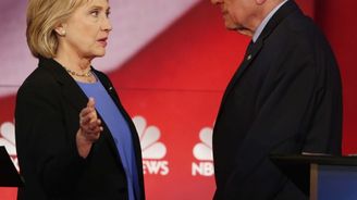 Levá a levější: O budoucnost demokratů bojují dva důchodci, Hillary Clintonová a Bernie Sanders