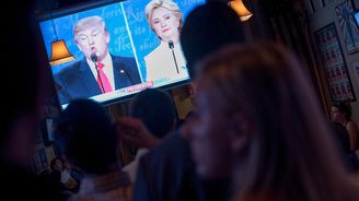 Poslední předvolební debata: Trump „penaltu“ neproměnil, ale Clintonová nic nezískala