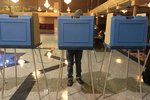 Volby do Kongresu USA: O volby byl velký zájem, tvořily se fronty, docházelo k problémům s hlasovacími zařízeními (6.11.2018).