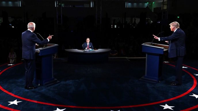 První debata kandidátů před americkými prezidentskými volbami