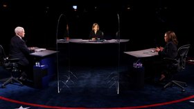 Debata kandidátů na viceprezidenta Kamaly Harrisové a Mika Pence.