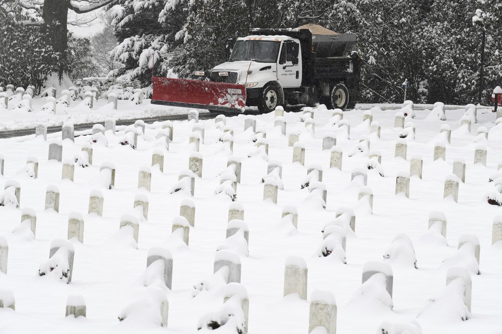 USA ve spáru kruté zimy, mrazy si vyžádaly už 7 obětí (14. 1. 2019).