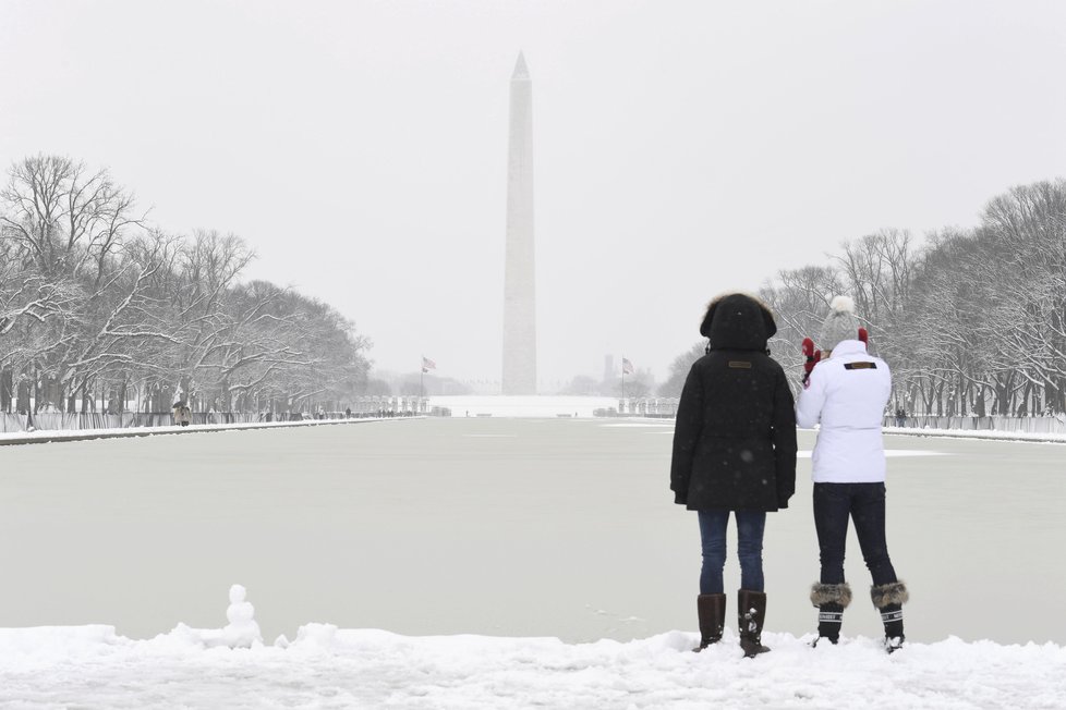 USA ve spáru kruté zimy, mrazy si vyžádaly už 7 obětí (14.01.2019).