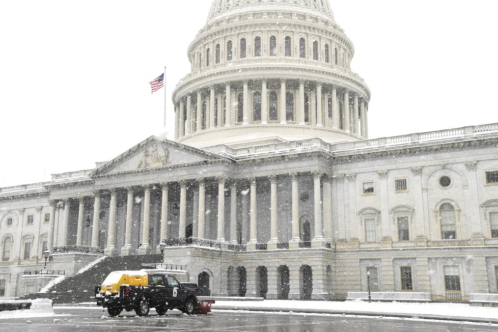 USA ve spáru kruté zimy, mrazy si vyžádaly už 7 obětí (14.01.2019).