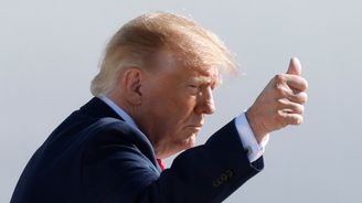 Trump splétá energetickou pavučinu s Ruskem. Evropa je v tahanici o majetek ruských gigantů pasivní Trump splétá energetickou pavučinu s Ruskem. Evropa je v tahanici o majetek ruských gigantů pasivní