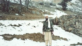 Usáma bin Ládin, kdysi nejhledanější terorista, se usmíval, i když byl zalezlý v hliněné chýši