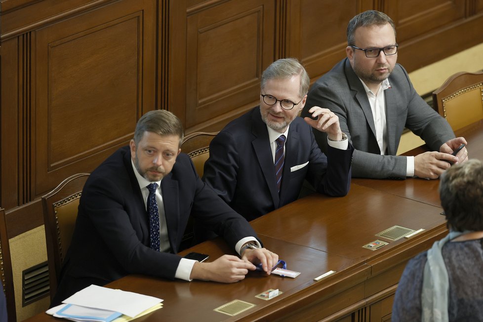Projednávání úsporného balíčku ve Sněmovně: Rakušan, Fiala a Jurečka (7.9.2023)