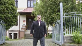 Starosta Chrastavy Michael Canov před ústavem