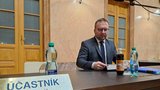 Ústavní soud jedná o zrušení valorizace penzí: Vypovídá i vicepremiér Jurečka 