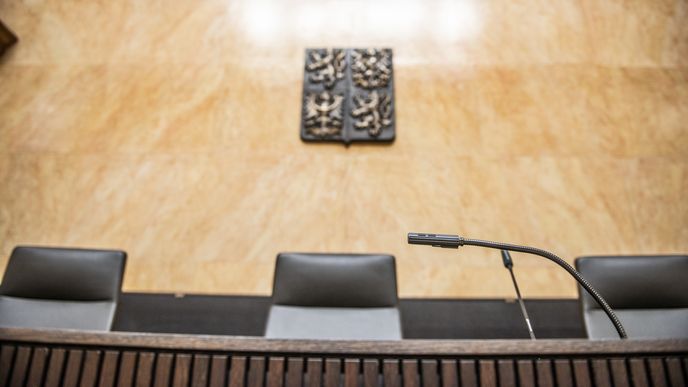 Soudcovská unie bude nedostatek tlunočníků a překladatelů řešit s ministerstvem spravedlnosti. Soudcovská unie bude nedostatek tlunočníků a překladatelů řešit s ministerstvem spravedlnosti.