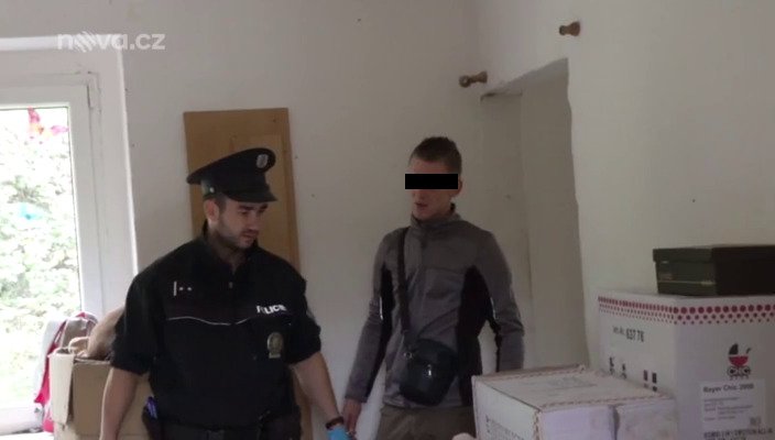 Policisté v bytě v Ústí nad Labem našli mrtvá a zbídačená zvířata.