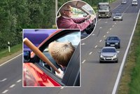Napadení mámy na D6 pobouřilo veřejnost: Jak se bránit agresivním řidičům!