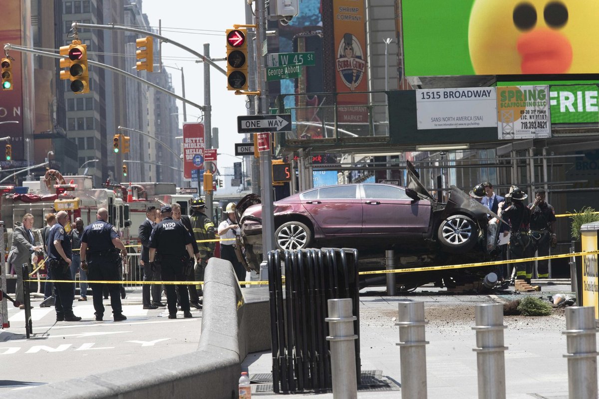 Opilec vraždil na Times Square!