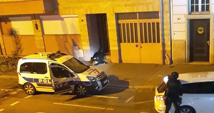 Policistům se podařilo zneškodnit střelce, který ve Štrasburku zabil 4 lidi, (13.12.2018).