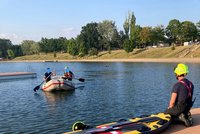 Tragédie na Litoměřicku: Dívka zmizela pod hladinou a už se nevynořila