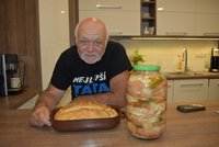 Nejlepší utopenci a domácí chleba: Vlastimil (66) má recept, který chtějí všichni!