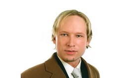 Breivik má nepříjemné otázky na svého právníka