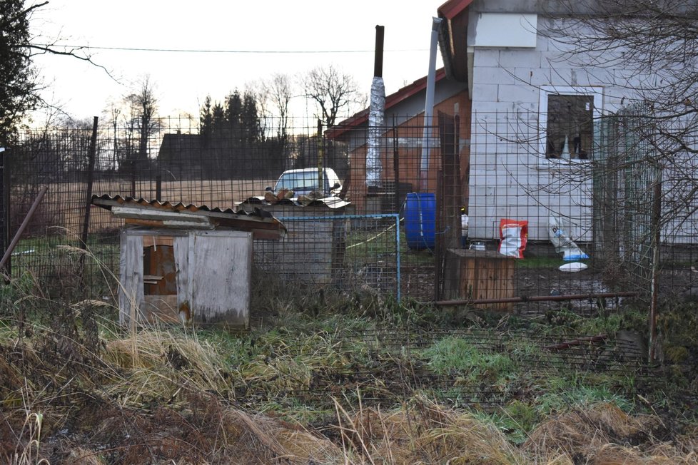 Kotce jsou malé, nezateplené, neudržované a místy nebezpečné.