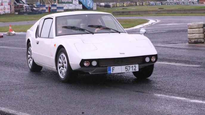 ÚVMV 1100 GT