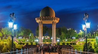 Uzbekistán očima Češky: Historie, hory a vlídnost k dětem Uzbekistán očima Češky: Historie, hory a vlídnost k dětem