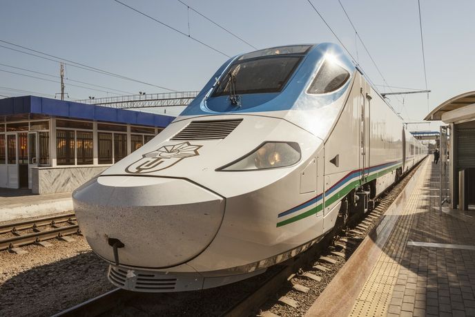 Uzbecký rychlovlak Afrosiyob Uzbecký rychlovlak Afrosiyob