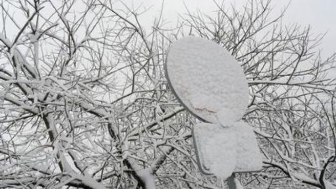 V Krkonoších napadlo šedesát centimetrů sněhu