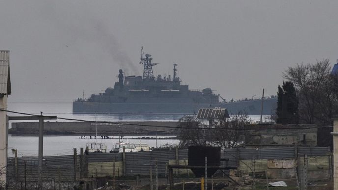 ruské válečné lodě v Sevastopolu
