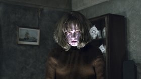 Záběry z hororového snímku V zajetí démonů 2 (The Conjuring 2)