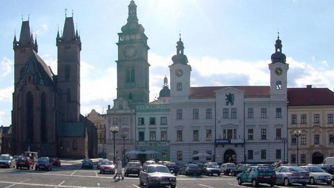 V žebříčku českých měst podle kvality života zvítězil Hradec Králové, následovaný Prahou a Pardubicemi.