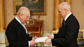 Ambasador Václav Bartuška na audienci u Karla III. (20. 11. 2025).