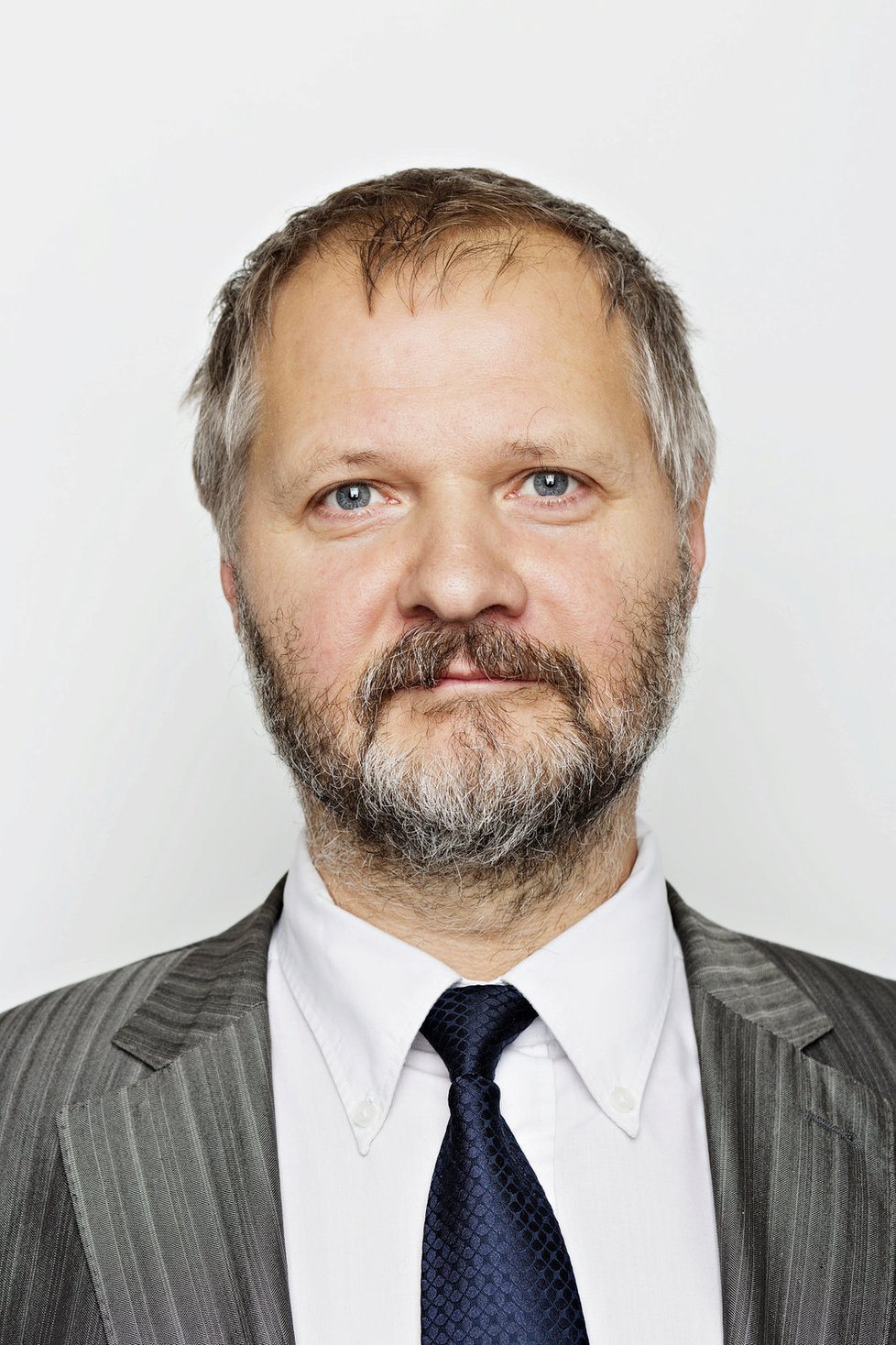 Profesor Václav Hampl, bývalý rektor, dnes senátor