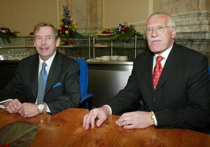 Kamarádství Václava Havla a Václava Klause se v polistopadové době nehodilo.