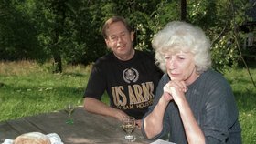 Václav Havel se svou první ženou Olgou.