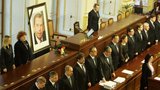 Havla uctila Poslanecká sněmovna, promluvila Němcová