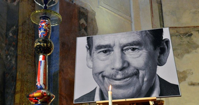 Mše za exprezidenta: Václav Havel zemřel 18. prosinec 2011 ve věku 75 let