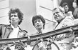 Jako první přivítal Havel po sametové revoluci Rolling Stones.