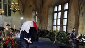 Václav Havel odpočívá ve Vladislavském sále