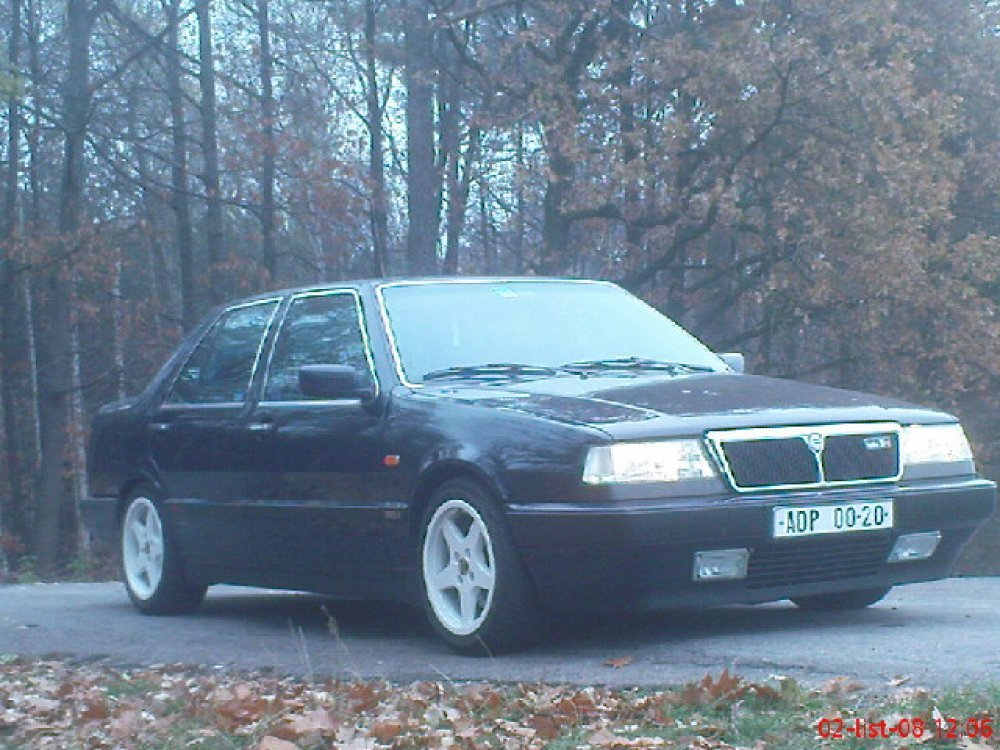 Lancia thema