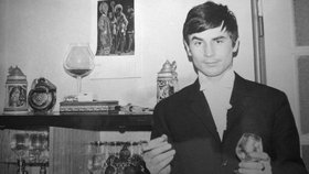 Johanu za války znásilnil nacista: Identitu jejího syna dostal komunistický agent Václav Jelínek (†77), pravdu zjistila až po letech