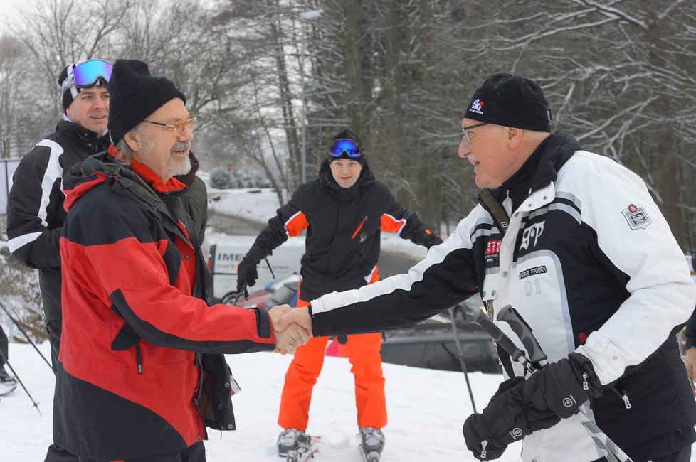 Exprezident Václav Klaus vyrazil na lyže.