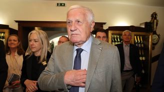 Klaus pokřivil českou politiku. Smíchal pojmy, které spolu nesouvisí, říká politolog Klaus pokřivil českou politiku. Smíchal pojmy, které spolu nesouvisí, říká politolog