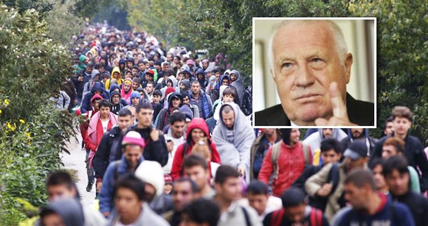 Václav Klaus: Falešná selfíčka uprchlíků s Merkelovou jsou nedůstojná  