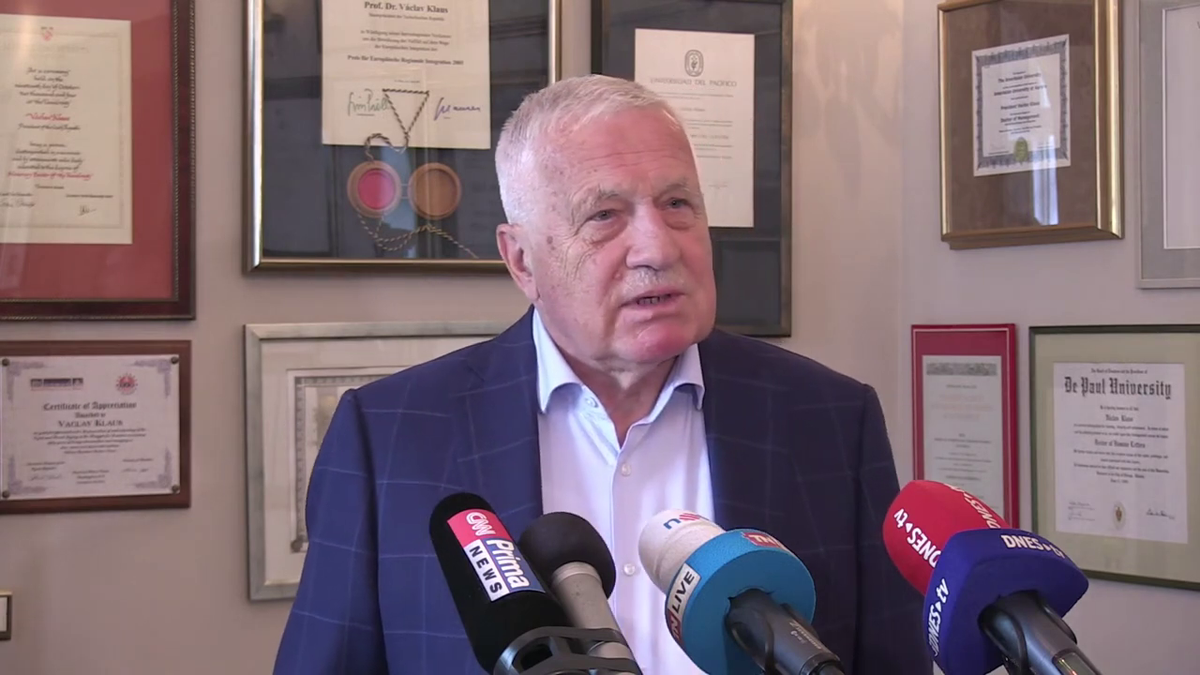 Exprezident Václav Klaus na půdě svého institut (2.9.2021)